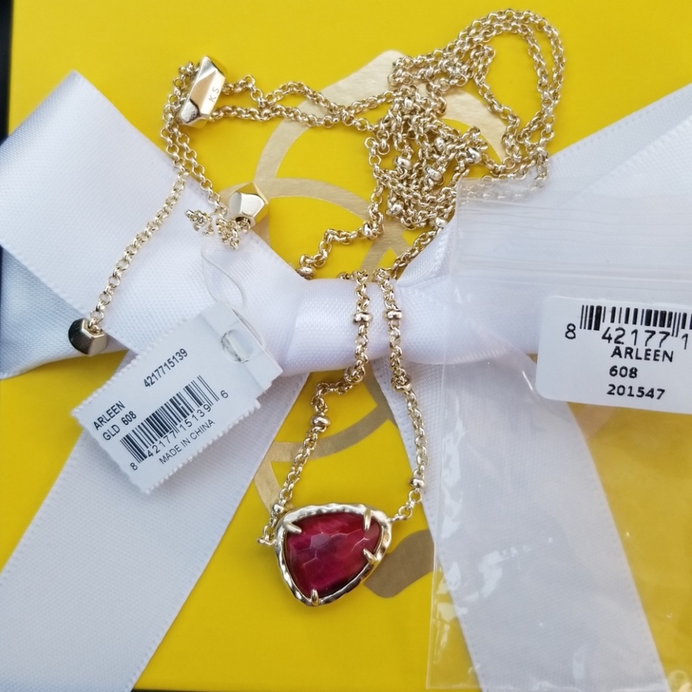 Kendra Scott Arleen Tiger's Eye Bordeaux necklace - Picture 3 of 6